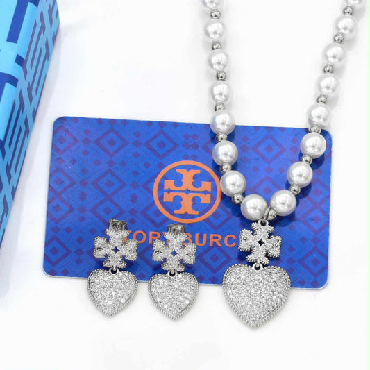9.21.25 Necklace set pearl/rhinestone TB heart set