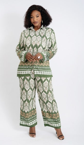10.6.25 Pants set Green paisley w rhinestone