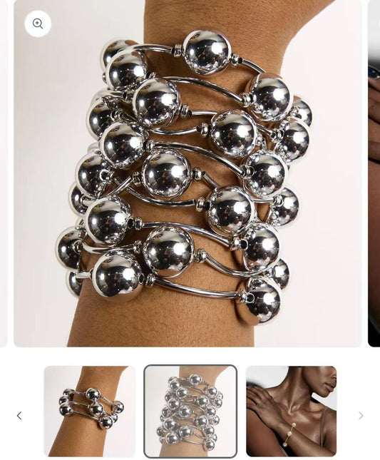 1.12.26 Bubble beaded bracelet