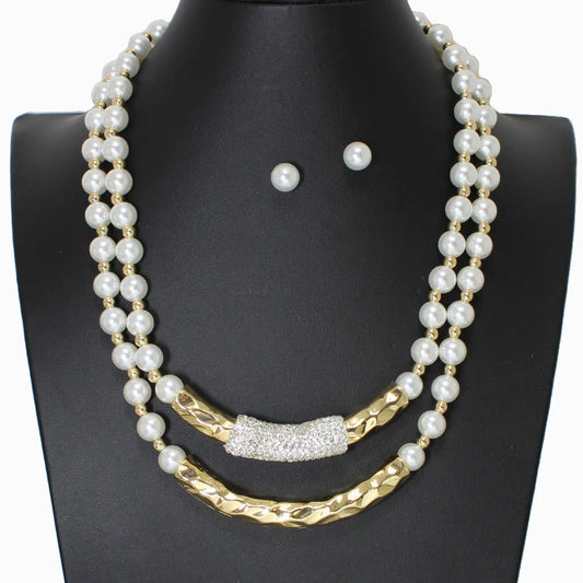 9.4.25 Necklace hammered meta w rhinestone/pearl accent