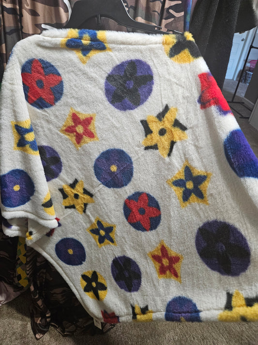 9.13.24 Poncho white w colorful aces/spaces OS