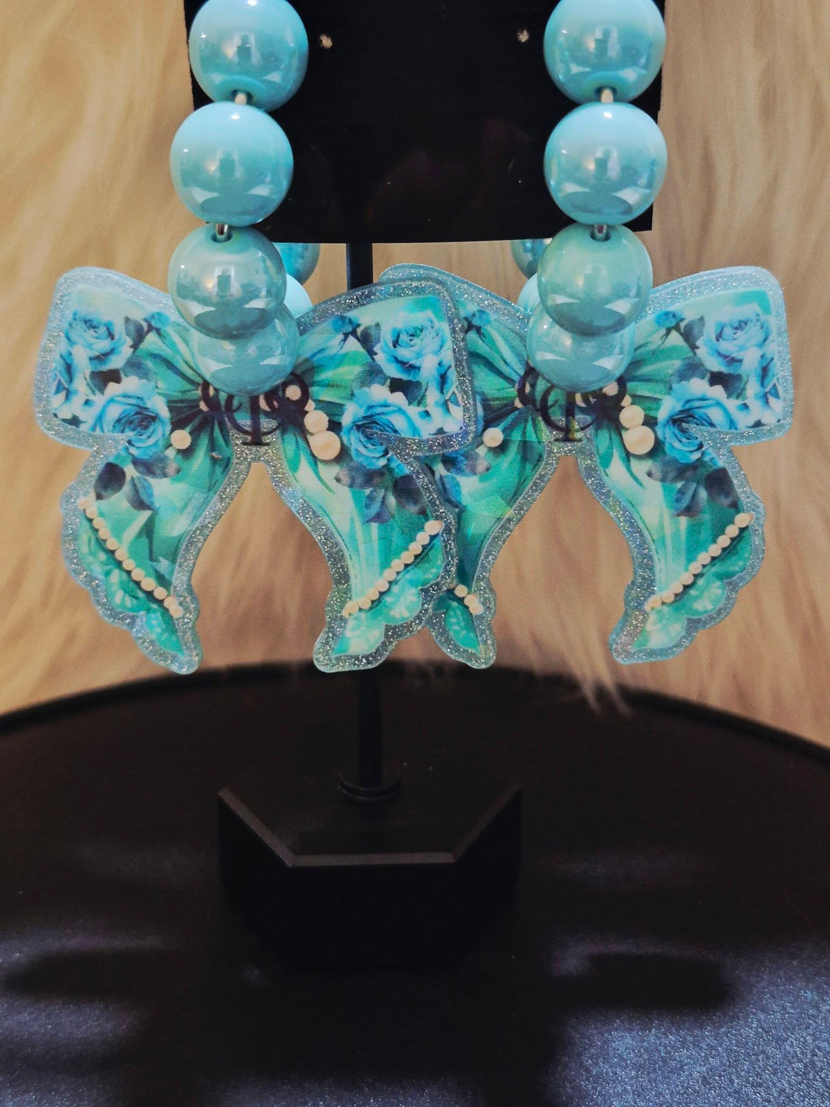 9.12.26 Earring beaded hoops
