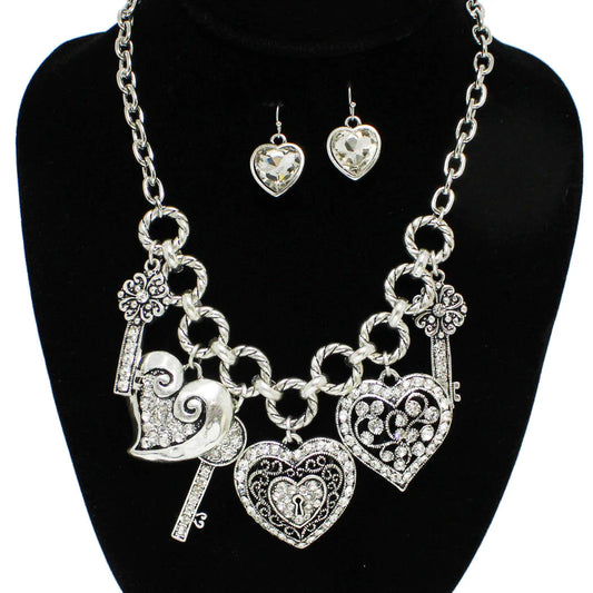 8.8.25 Necklace HEART & KEY RHINESTONE CHARM NECKLACE w earrings