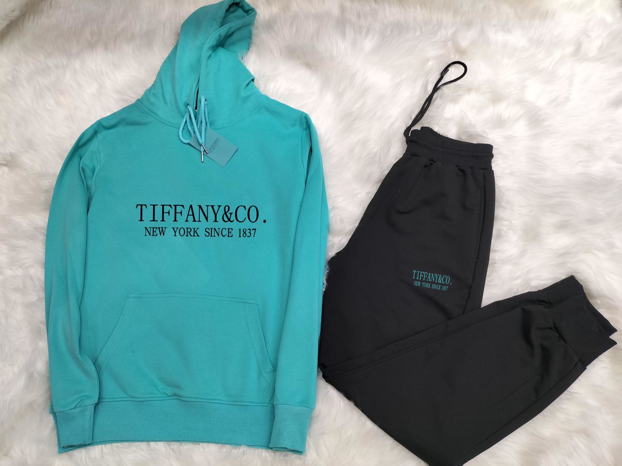 10.20.25 Jogger set Tiff Aqua 2pc set