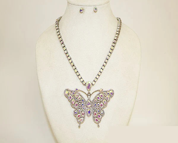 1.22.26 Necklace Butterfly charm w rhinestone chain