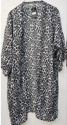 8.6.25 Duster black/gray animal print sheer OS