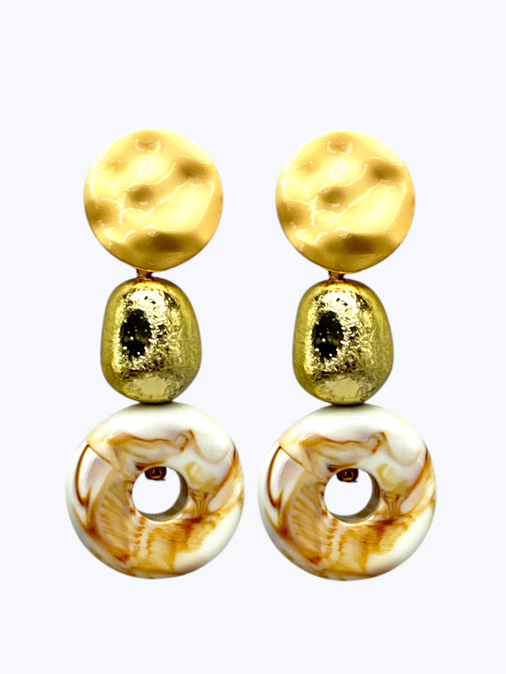 7.1.26 Earring gold/ivory circle dangling