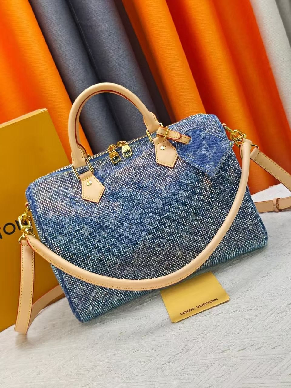 8.12.26 Purse l bling sparkly speedy