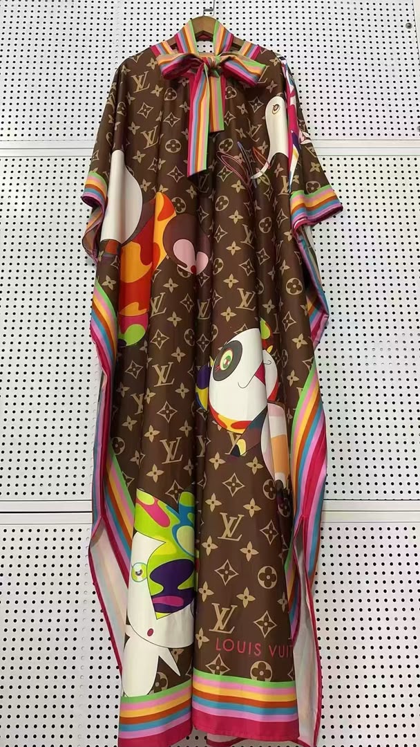 7.24.26 Kaftan lv brown Os