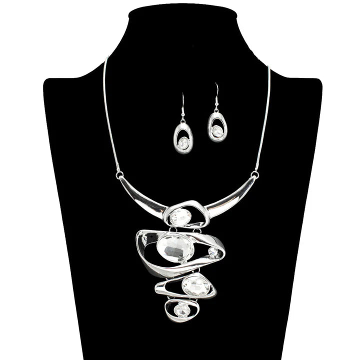 1.9.26 Necklace set oVAL RHINESTONE ACCENT STATEMENT NECKLACE
