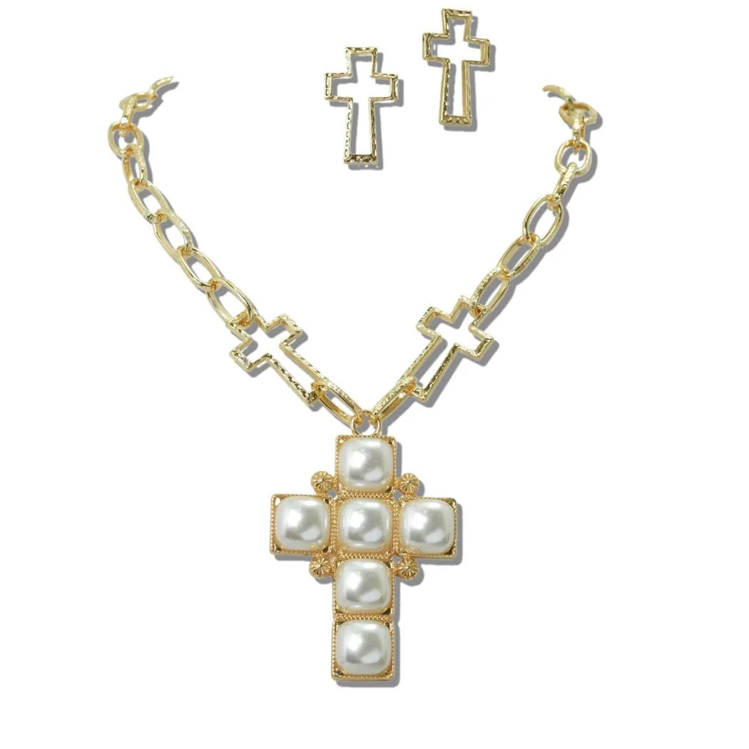 5.15.26 Necklace pearl cross pendant and earrings