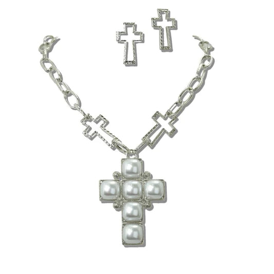 5.15.26 Necklace pearl cross pendant and earrings