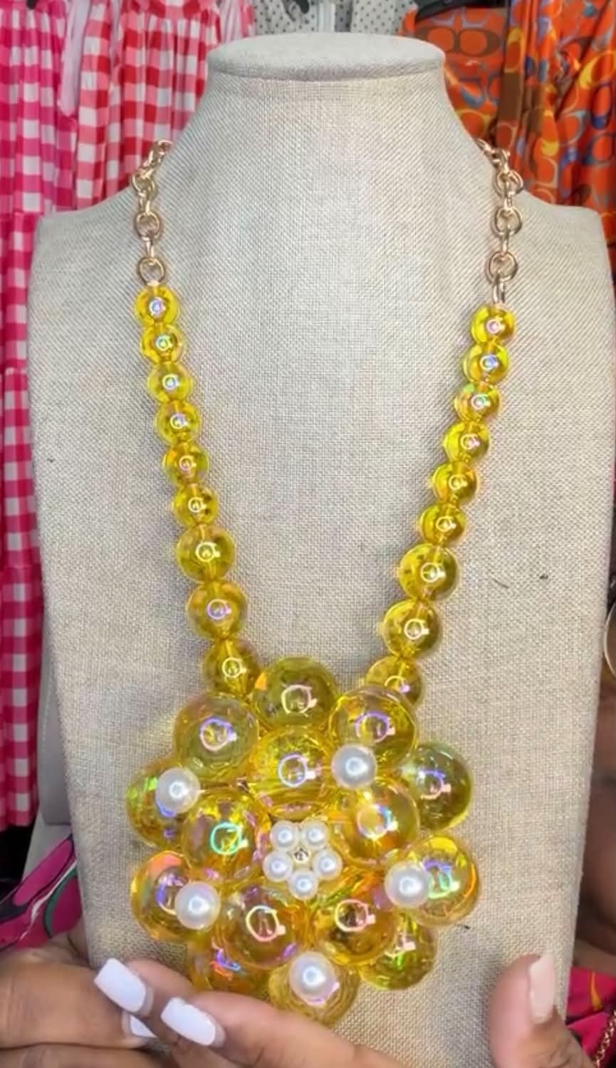 7.9.26 Necklace Beaded statement necklace