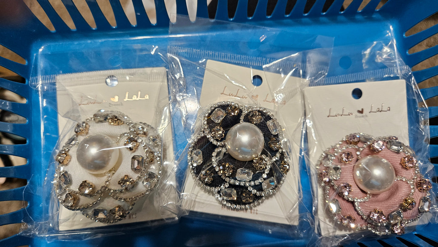 10.29.25 Brooche  flower brooche w pearls and bling