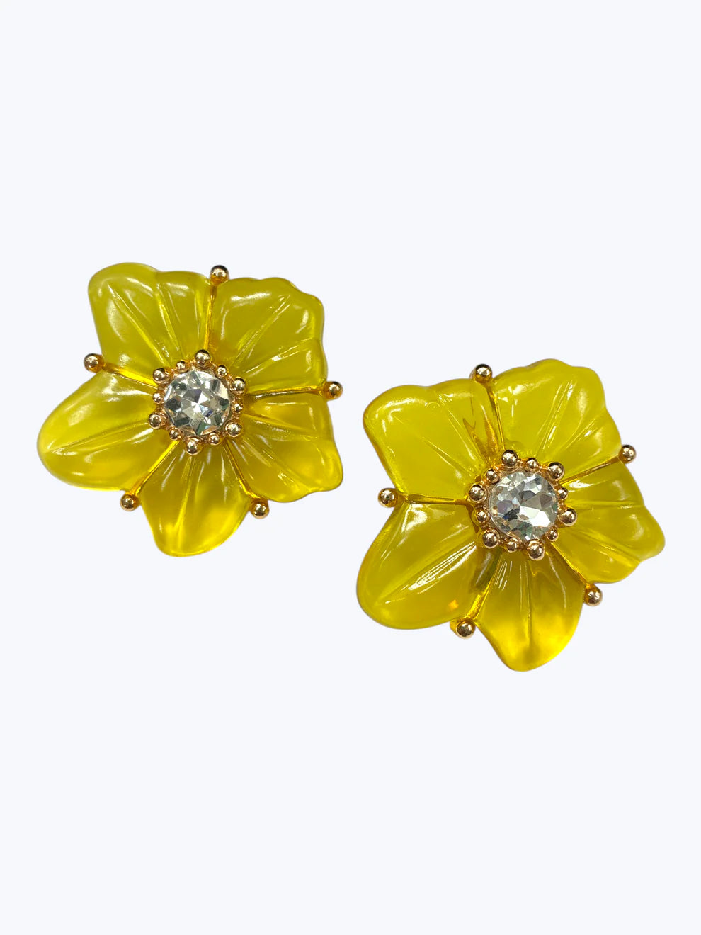 7.13.26 Earring clear crystal center flower