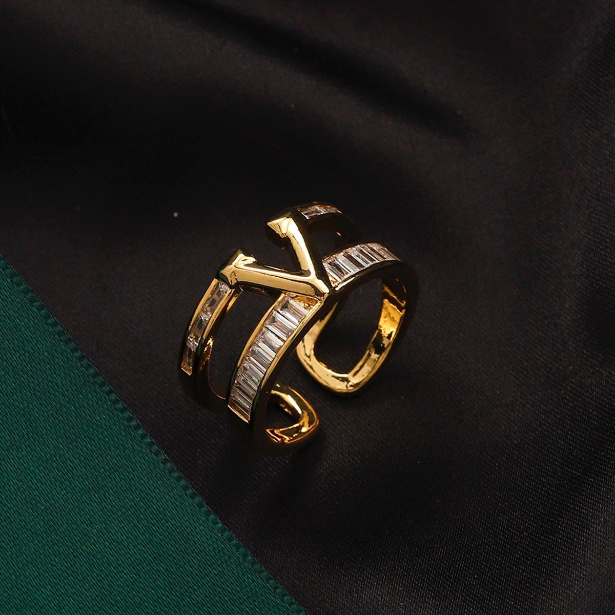 9.3.25 Ring V bling adjustable