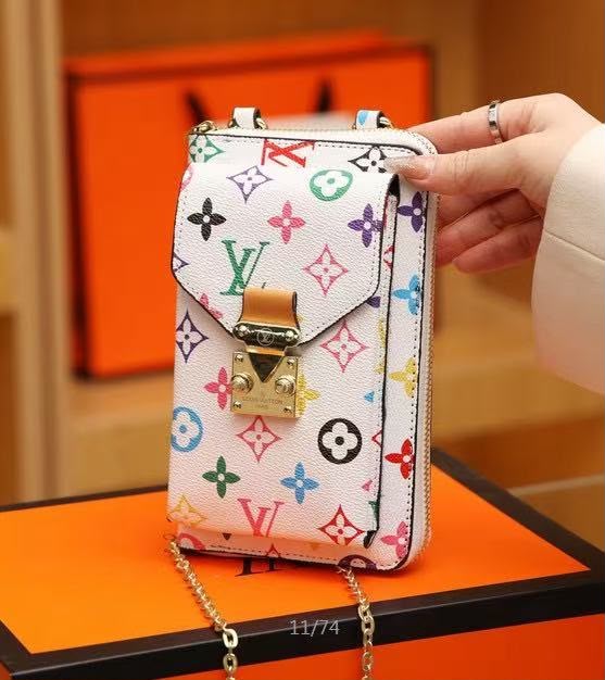 7.24.26 Phone purse