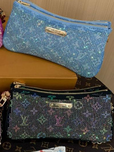 9.15.26 Purse mini cross body L w bling
