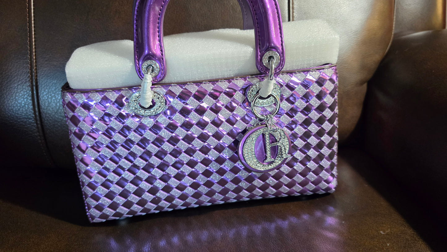 9.1.26 Purse d basket weave