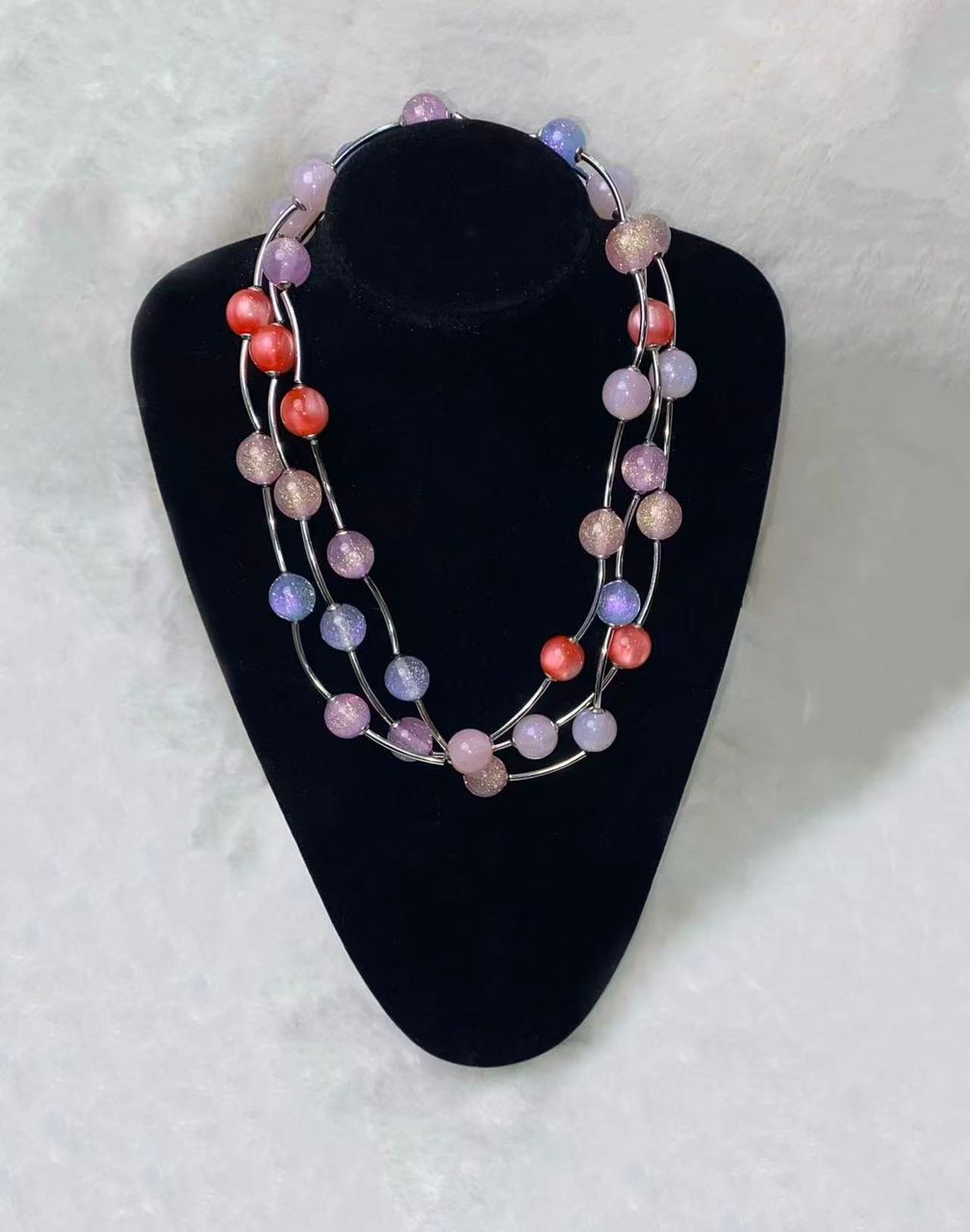 2.9.26 Necklace bubble strands
