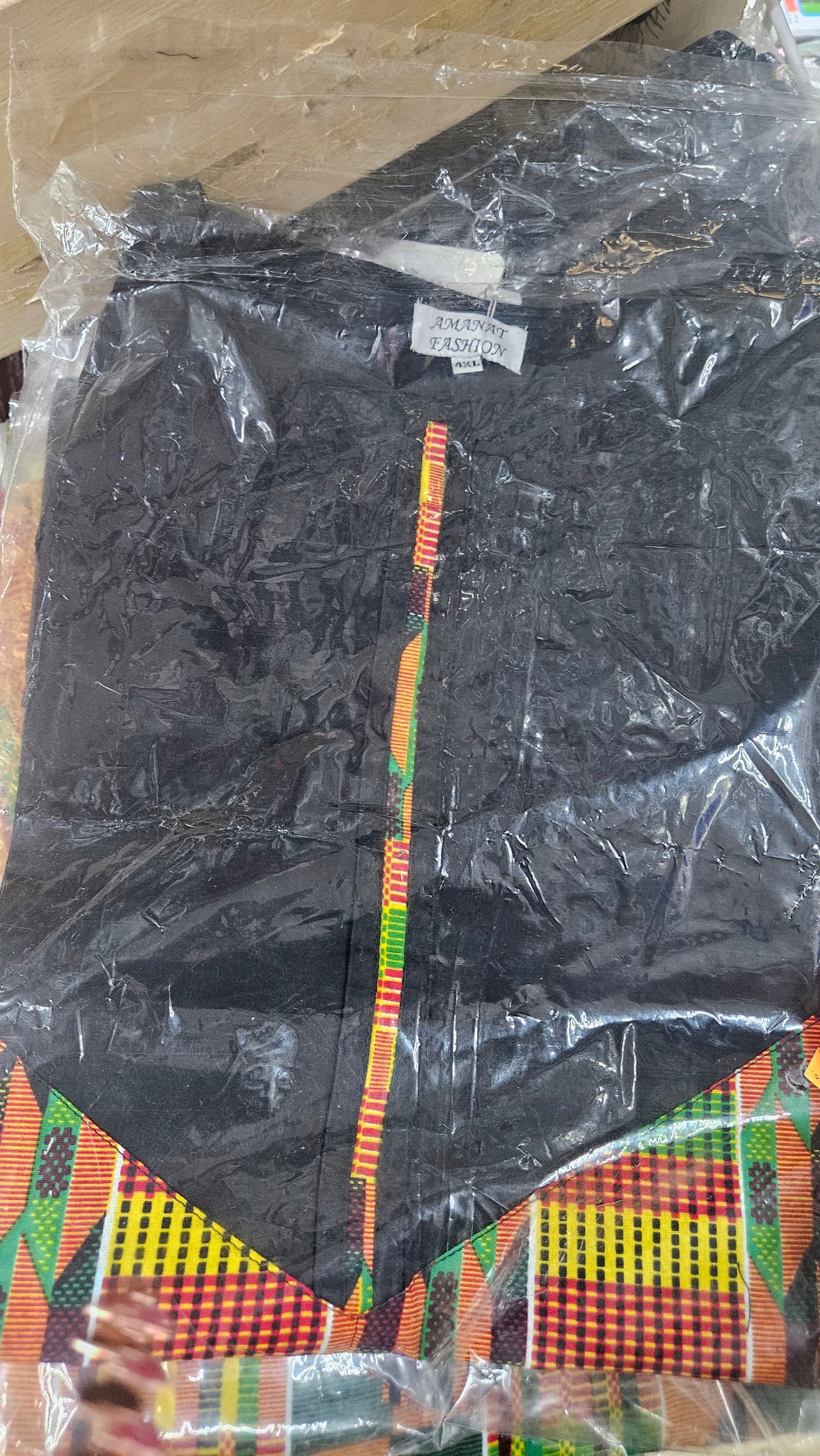 7.1.25 Mens 2pc african pants set w caps